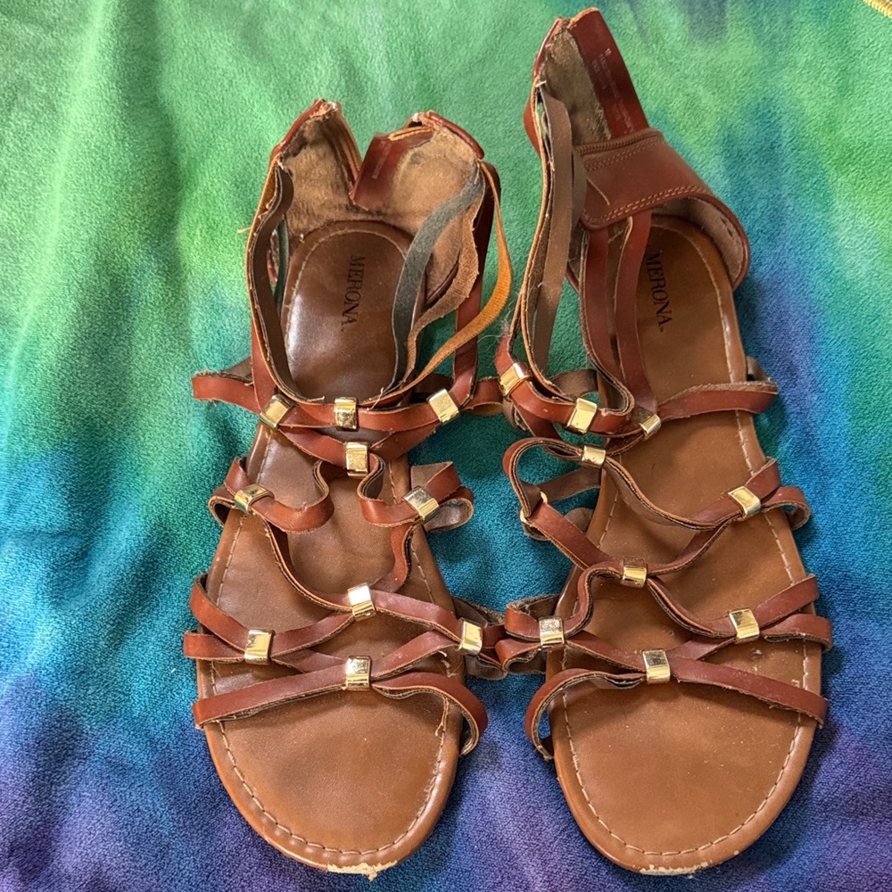 Merona Brown Strappy Gladiator Sandals with Gold Details Size 10